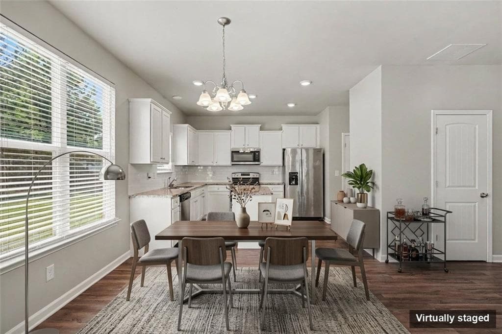 4 bedroom, 3 bathroom, 2,261 sq ft single family residence for sale at 1146 E Shoreview Drive, Mcdonough, GA 30253 — photo 9