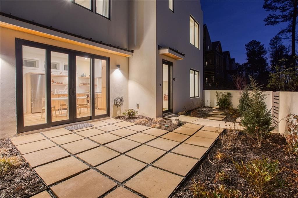 3 bedroom, 3 bathroom, 1,750 sq ft townhouse for sale at 1188 Mado Loop, Chattahoochee Hills, GA 30268 — photo 3