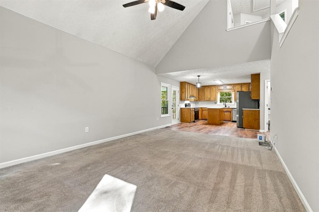 3 bedroom, 3 bathroom, 1,760 sq ft single family residence for sale at 2140 Amberly Glen Way, Dacula, GA 30019 — photo 10