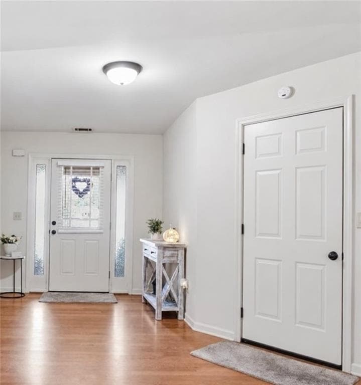 3 bedroom, 2 bathroom, 1,550 sq ft single family residence for sale at 233 McBee Place, Dallas, GA 30132 — photo 4