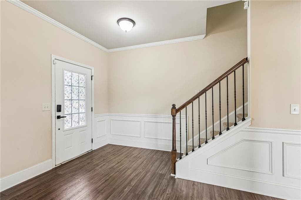 4 bedroom, 3 bathroom, 2,816 sq ft single family residence for sale at 202 Inverness Avenue, Newnan, GA 30263 — photo 5