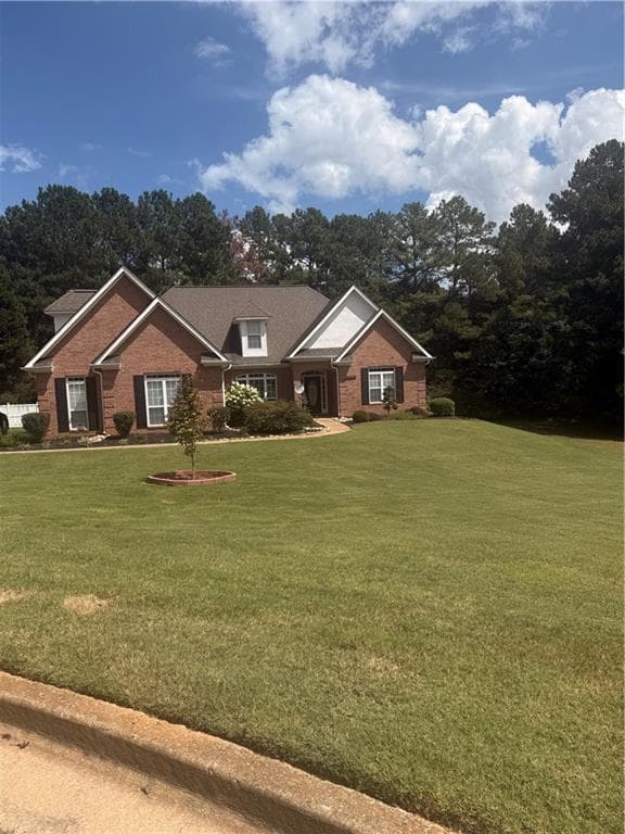 4 bedroom, 4 bathroom, 2,930 sq ft single family residence for sale at 1008 Elaine Court, Mcdonough, GA 30252