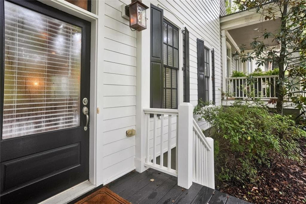 3 bedroom, 4 bathroom, 2,976 sq ft townhouse for sale at 10671 Serenbe Lane, Chattahoochee Hills, GA 30268 — photo 3