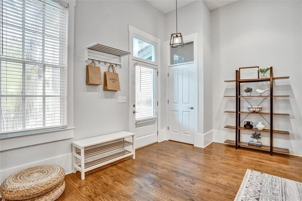3 bedroom, 4 bathroom, 2,976 sq ft townhouse for sale at 10671 Serenbe Lane, Chattahoochee Hills, GA 30268 — photo 4