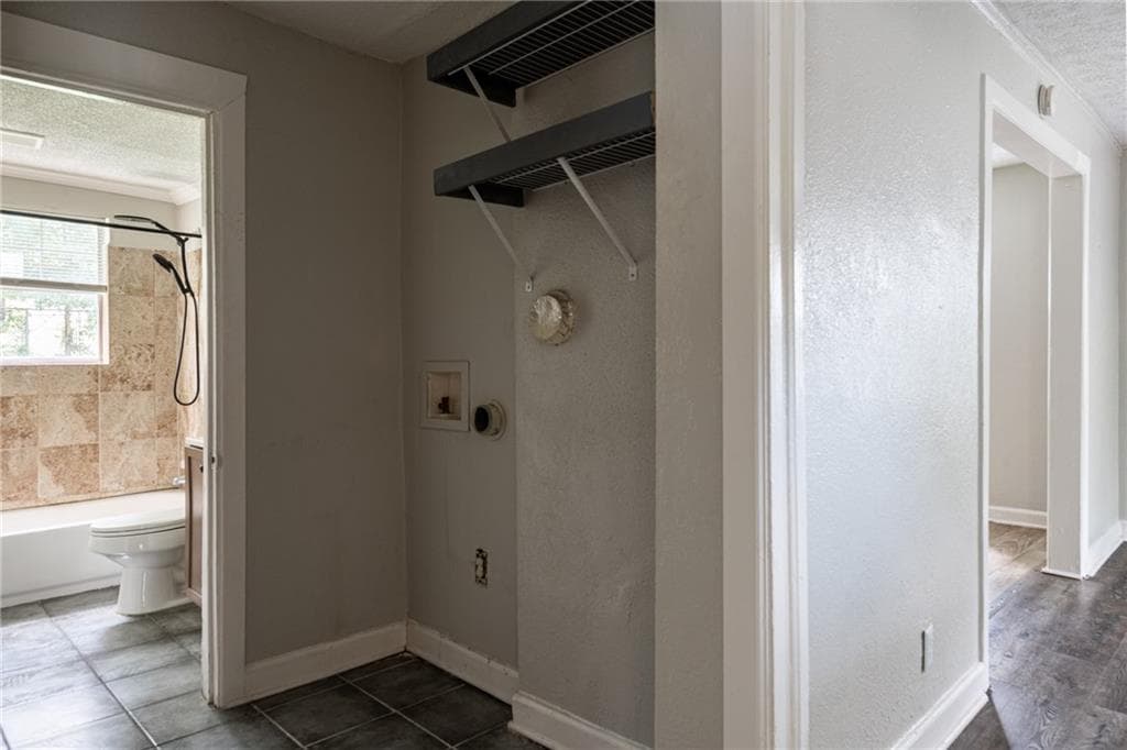 2 bedroom, 1 bathroom, 2,128 sq ft duplex for rent at 1074 Ollie Circle B, Atlanta, GA 30314 for $1,400 a month — photo 9