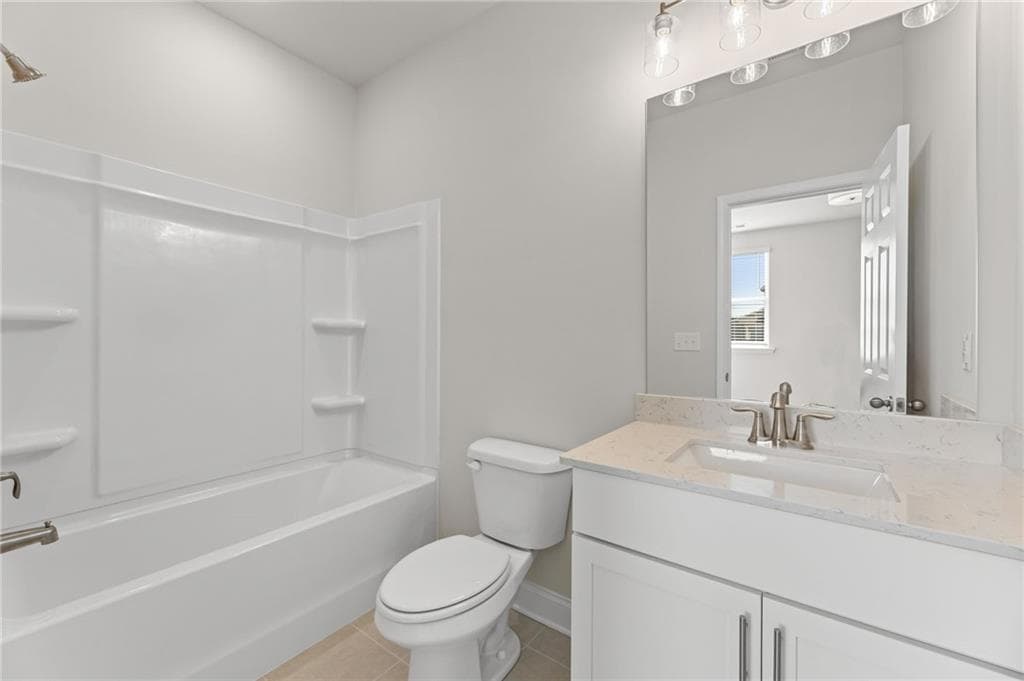 4 bedroom, 4 bathroom, 2,559 sq ft single family residence for sale at 395 Atlas Lane, Winder, GA 30680 — photo 8