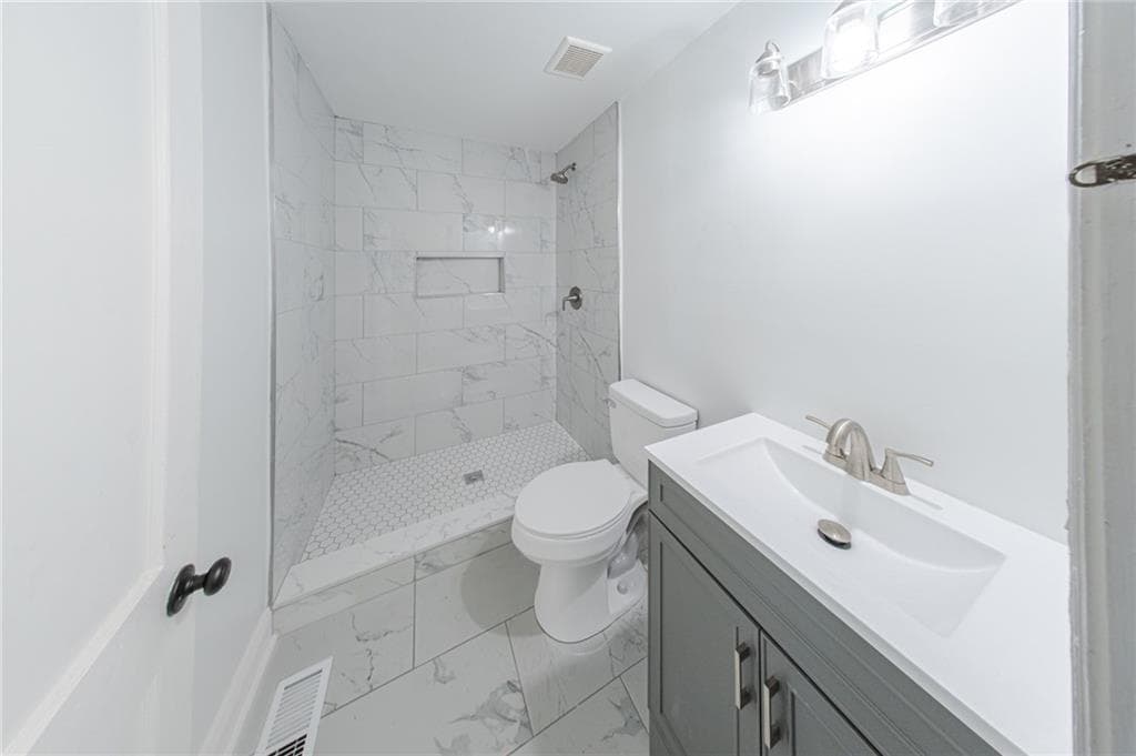 2 bedroom, 1 bathroom, 1,132 sq ft single family residence for rent at 914 Bank Street, Smyrna, GA 30080 for $2,100 a month — photo 8