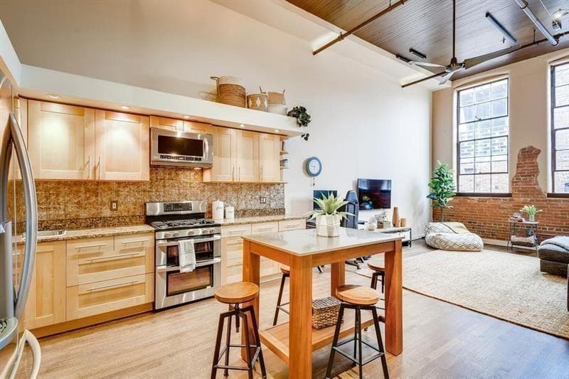 2 bedroom, 1 bathroom, 2,504 sq ft condominium for sale at 19 Hilliard Street 4, Atlanta, GA 30312 — photo 10