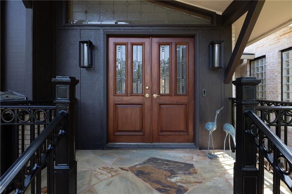 4 bedroom, 3 bathroom single family residence for sale at 3267 Ivanhoe Drive, Atlanta, GA 30327 — photo 3