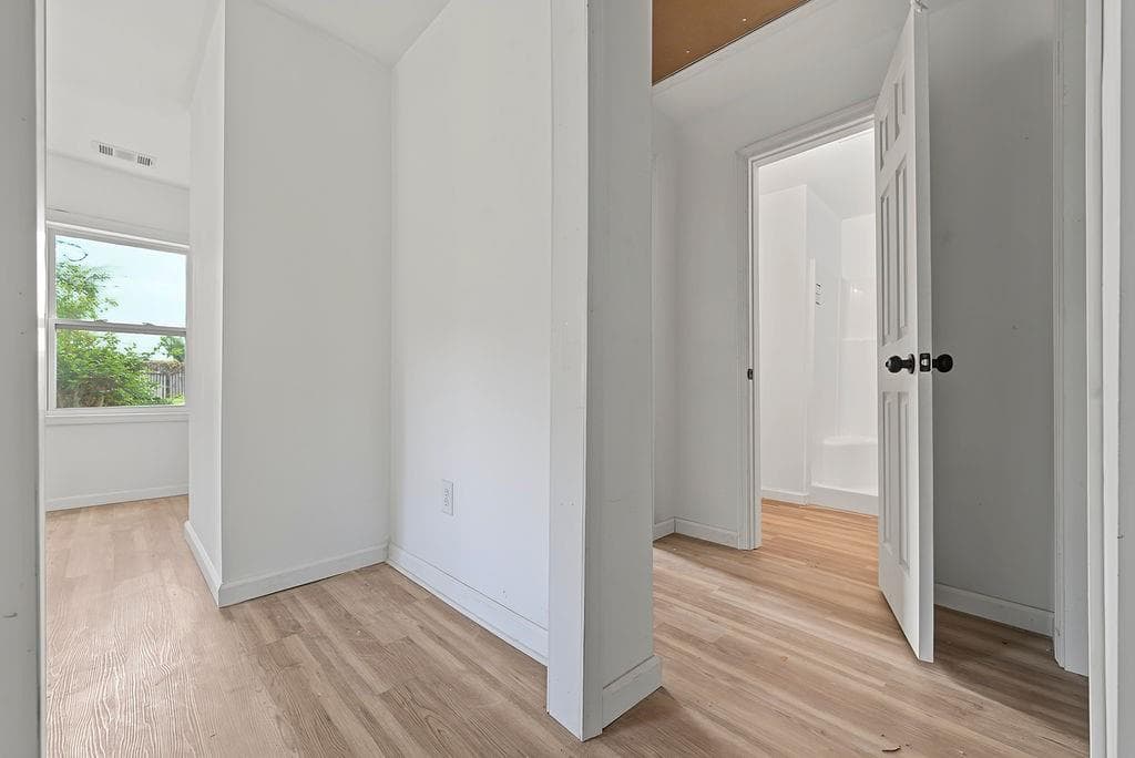 2 bedroom, 1 bathroom, 889 sq ft single family residence for sale at 7 Heard Street, Rome, GA 30161 — photo 5