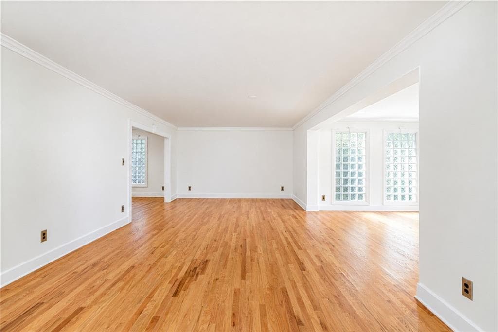 4 bedroom, 3 bathroom single family residence for sale at 3267 Ivanhoe Drive, Atlanta, GA 30327 — photo 10