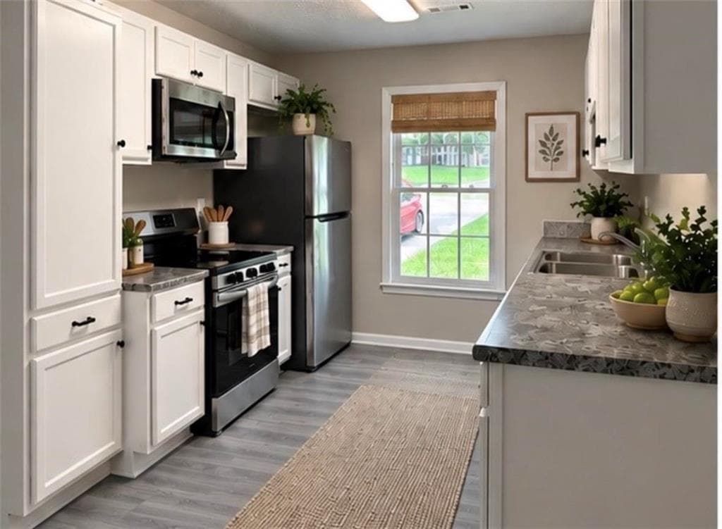3 bedroom, 2 bathroom, 1,609 sq ft single family residence under contract at 6103 Chaseland Drive, Jonesboro, GA 30236 — photo 5