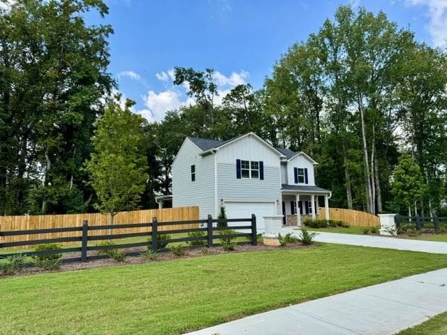 4 bedroom, 3 bathroom, 2,032 sq ft single family residence for sale at 4690 Glore Road, Mableton, GA 30126 — photo 2