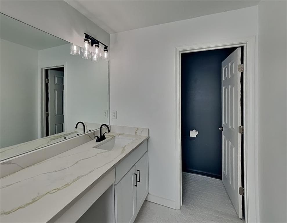 5 bedroom, 4 bathroom, 2,203 sq ft single family residence for sale at 515 Bigelow, College Park, GA 30349 — photo 10