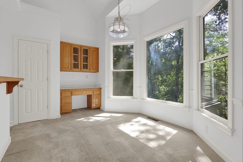 4 bedroom, 3 bathroom, 2,383 sq ft single family residence for sale at 3760 Colonial Trail, Lilburn, GA 30047 — photo 6