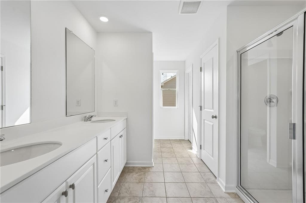 3 bedroom, 3 bathroom, 2,034 sq ft single family residence under contract at 207 Groveton Court, Euharlee, GA 30145 — photo 5