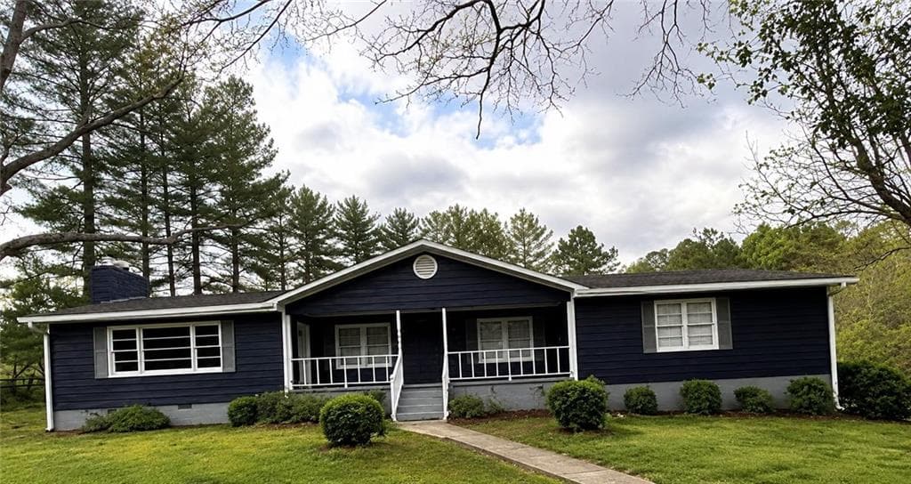 4 bedroom, 2 bathroom, 2,218 sq ft single family residence for sale at 3660 Dallas Acworth Highway, Acworth, GA 30101 — photo 2