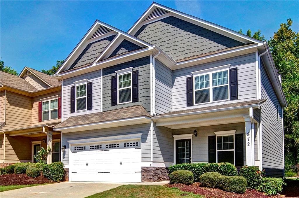 4 bedroom, 3 bathroom, 2,600 sq ft single family residence for sale at 872 Whisperwood Trail, Acworth, GA 30102 — photo 2