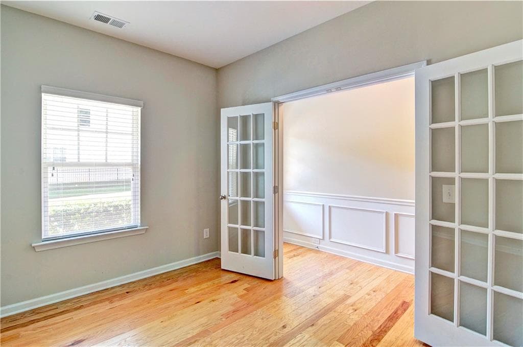 4 bedroom, 3 bathroom, 2,600 sq ft single family residence for sale at 872 Whisperwood Trail, Acworth, GA 30102 — photo 8