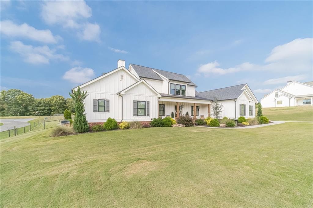 4 bedroom, 4 bathroom, 3,351 sq ft single family residence for sale at 3632 Stock Road, Monroe, GA 30656 — photo 6