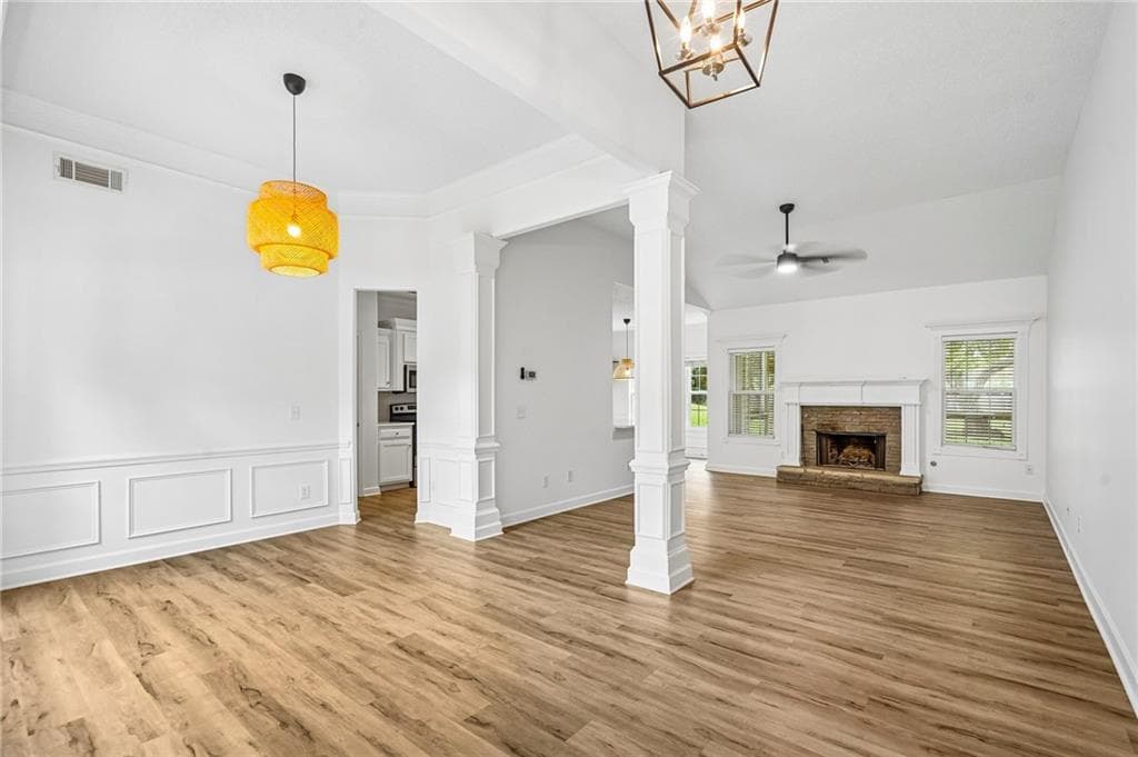 4 bedroom, 2 bathroom, 2,214 sq ft single family residence for sale at 399 Laurel Oaks Lane, Jefferson, GA 30549 — photo 4