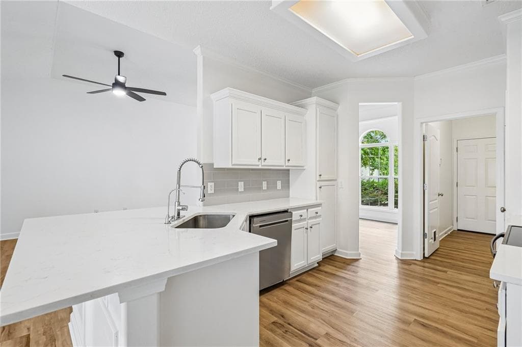 4 bedroom, 2 bathroom, 2,214 sq ft single family residence for sale at 399 Laurel Oaks Lane, Jefferson, GA 30549 — photo 7