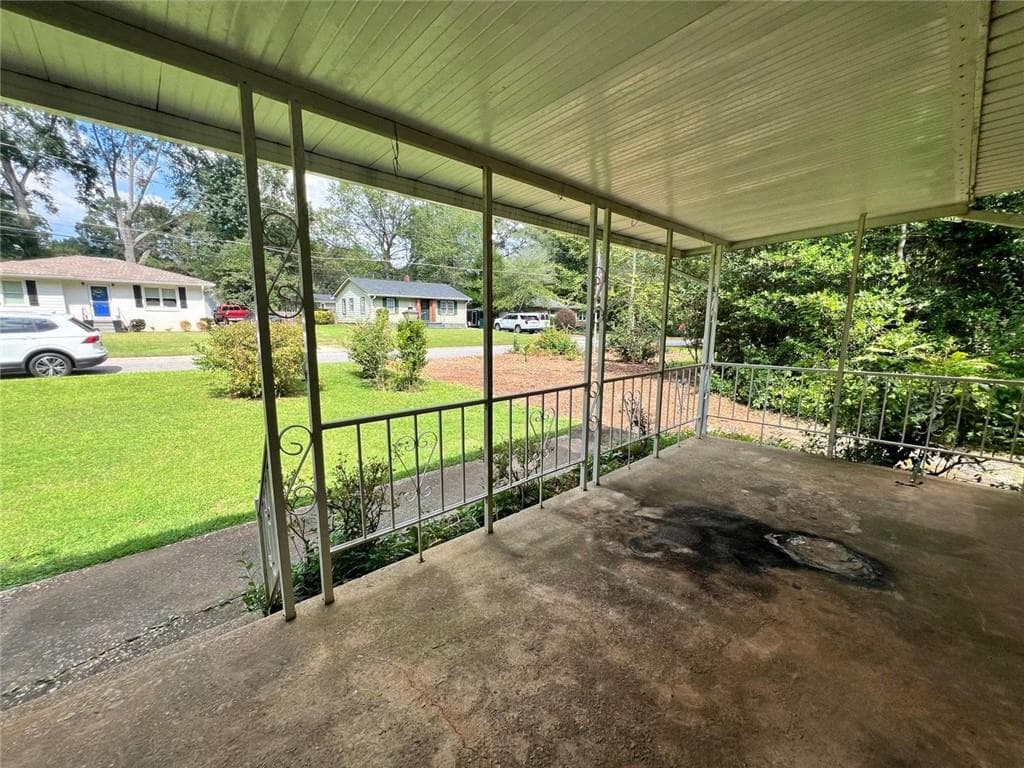 2 bedroom, 2 bathroom, 1,516 sq ft single family residence under contract at 1026 Magbee Drive, Smyrna, GA 30080 — photo 7
