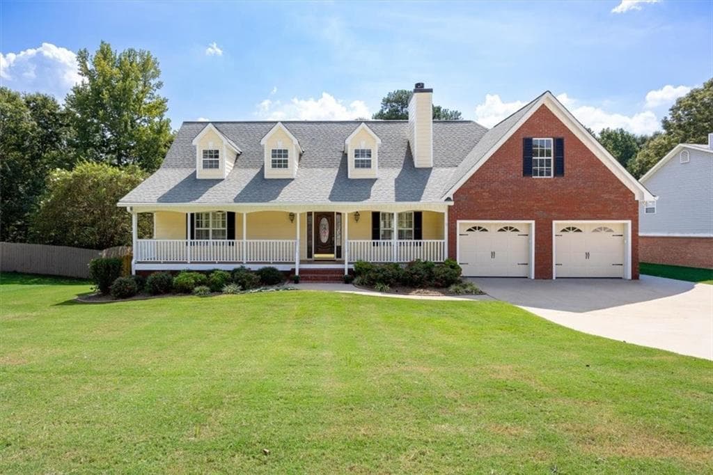 6 bedroom, 4 bathroom, 4,794 sq ft single family residence under contract at 5485 Twin Oak Drive, Douglasville, GA 30135