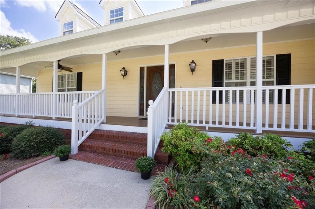 6 bedroom, 4 bathroom, 4,794 sq ft single family residence under contract at 5485 Twin Oak Drive, Douglasville, GA 30135 — photo 7