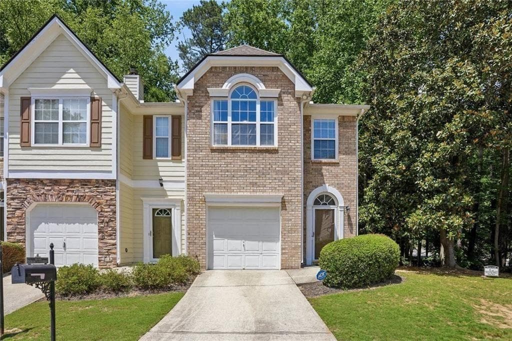 2 bedroom, 3 bathroom, 1,594 sq ft townhouse for sale at 1605 Jackson Trace Court, Atlanta, GA 30318