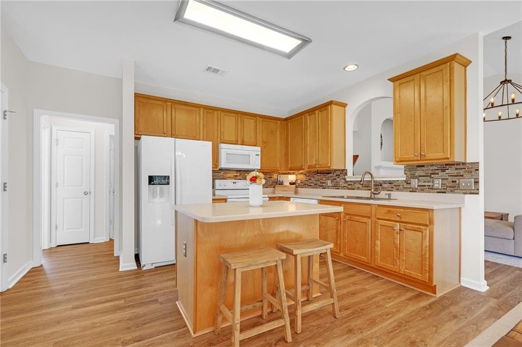 3 bedroom, 3 bathroom, 1,817 sq ft single family residence for sale at 2733 Nautical Way, Villa Rica, GA 30180 — photo 9