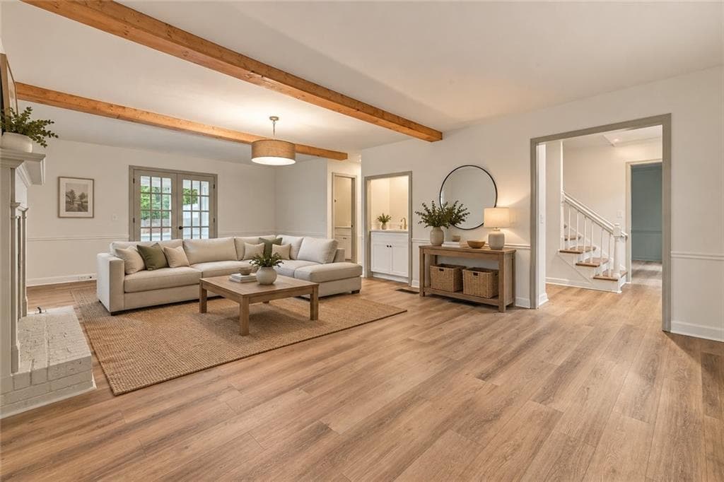 4 bedroom, 3 bathroom, 2,397 sq ft single family residence under contract at 120 Catharine Lane, Fayetteville, GA 30214 — photo 9