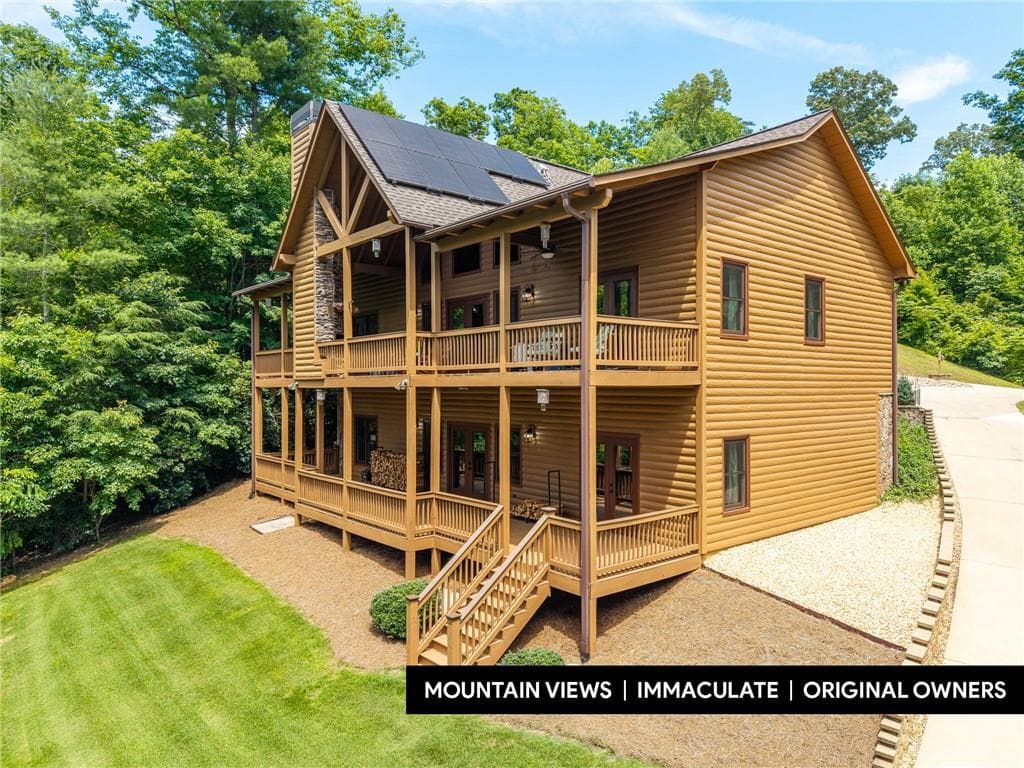 4 bedroom, 4 bathroom, 2,958 sq ft single family residence for sale at 1172 Settlers Ridge Road, Ellijay, GA 30540