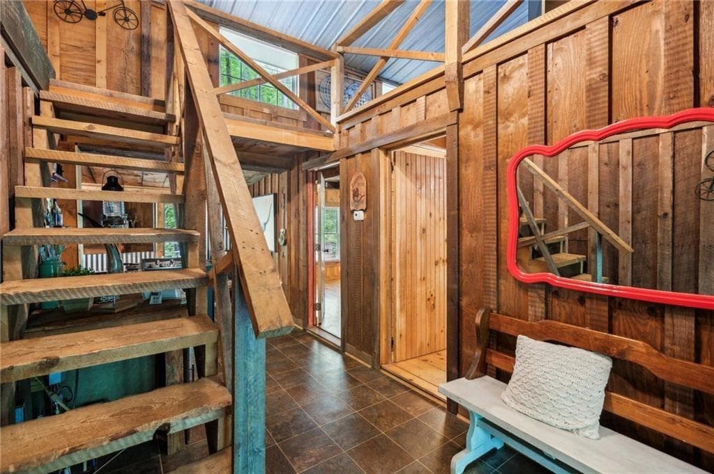 3 bedroom, 2 bathroom, 1,892 sq ft single family residence for sale at 85 Clear Lake Court, Ellijay, GA 30540 — photo 6