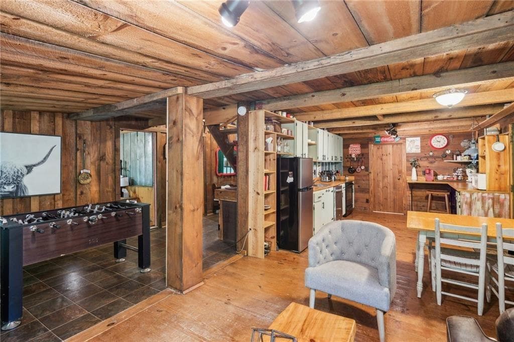 3 bedroom, 2 bathroom, 1,892 sq ft single family residence for sale at 85 Clear Lake Court, Ellijay, GA 30540 — photo 8