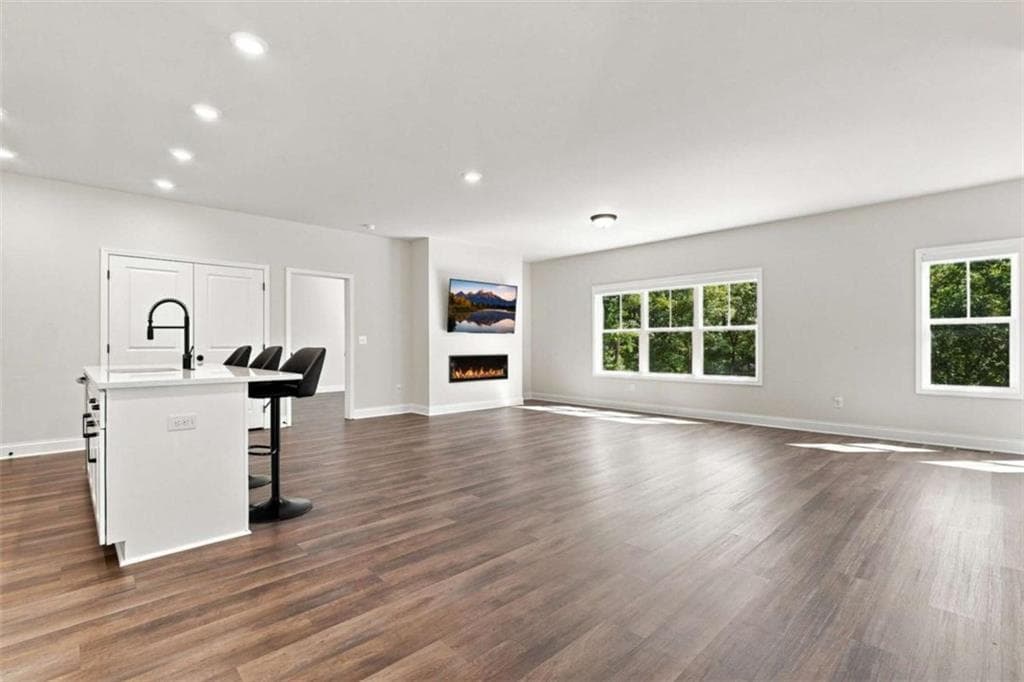 3 bedroom, 3 bathroom, 1,841 sq ft single family residence for sale at 122 Council Oak Loop, Waleska, GA 30183 — photo 3