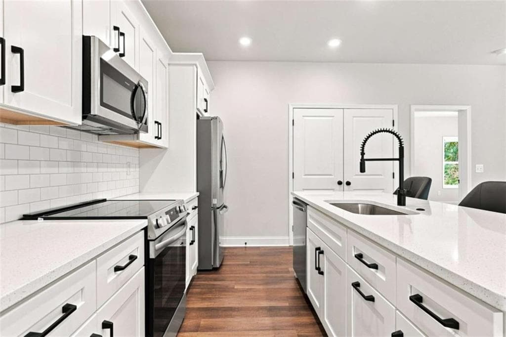 3 bedroom, 3 bathroom, 1,841 sq ft single family residence for sale at 122 Council Oak Loop, Waleska, GA 30183 — photo 6
