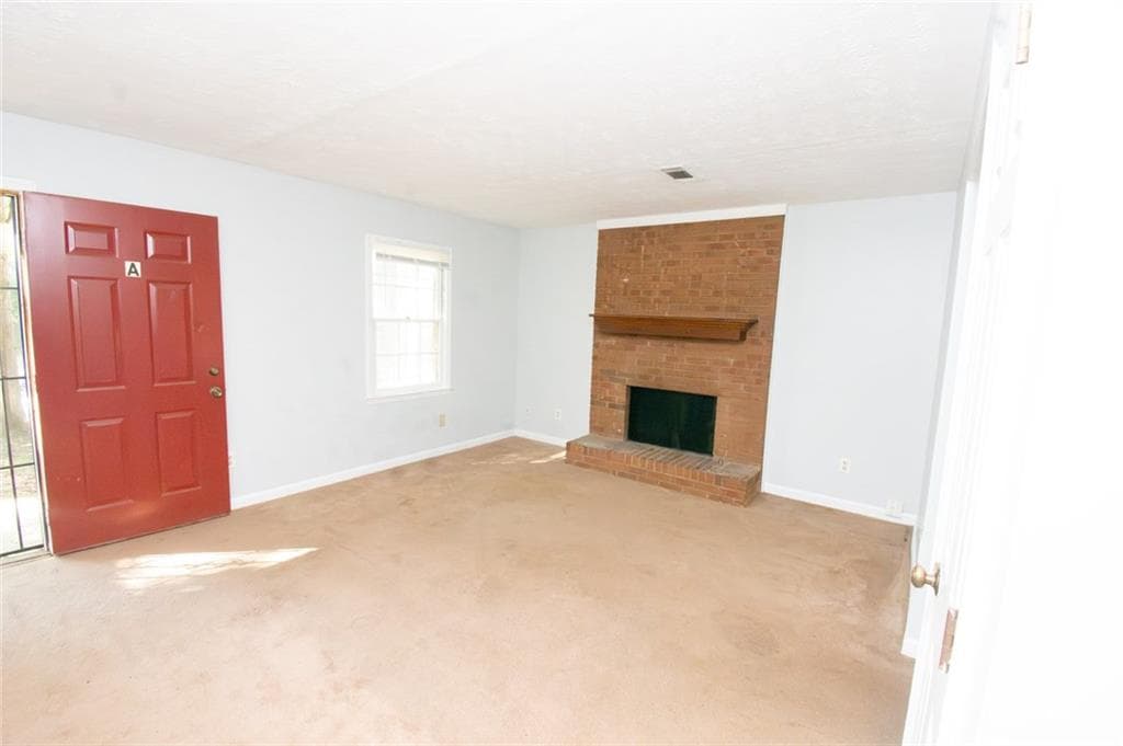 duplex for sale at 6704 Chupp Road, Lithonia, GA 30058 — photo 2