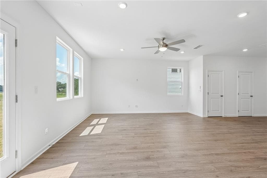 4 bedroom, 3 bathroom, 2,184 sq ft single family residence for sale at 216 Groveton Court, Euharlee, GA 30145 — photo 9