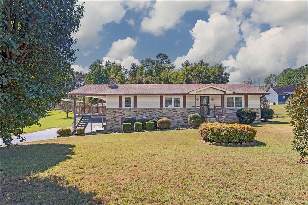 3 bedroom, 3 bathroom, 1,760 sq ft single family residence for sale at 63 Sunset Drive, Ringgold, GA 30736 — photo 6