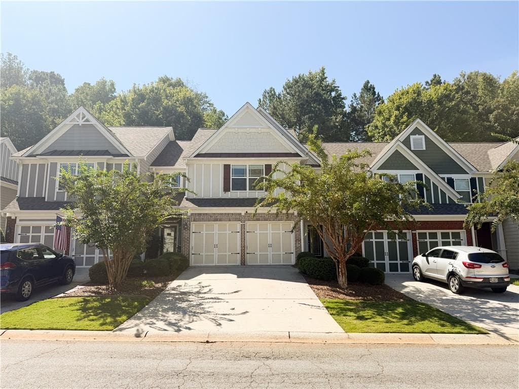 3 bedroom, 3 bathroom, 1,538 sq ft townhouse for rent at 216 Parc View Lane, Woodstock, GA 30188 for $2,400 a month
