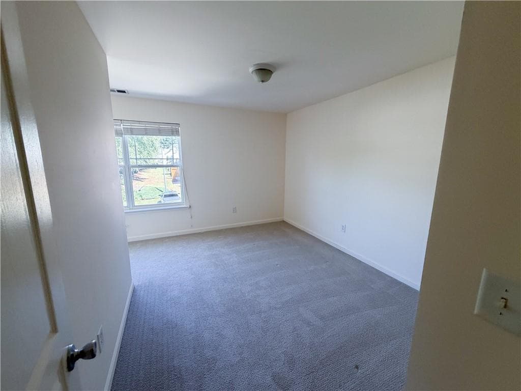 3 bedroom, 3 bathroom, 1,538 sq ft townhouse for rent at 216 Parc View Lane, Woodstock, GA 30188 for $2,400 a month — photo 8