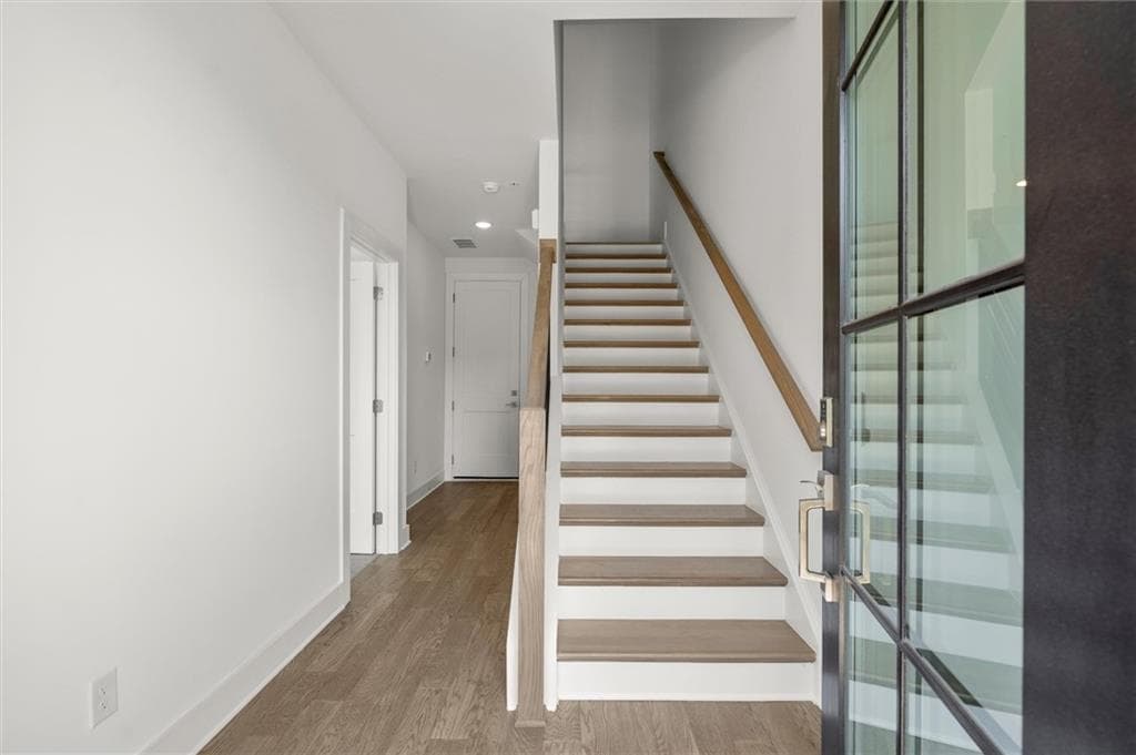 4 bedroom, 4 bathroom, 2,160 sq ft townhouse for sale at 433 Mezzo Lane 85, Alpharetta, GA 30009 — photo 3