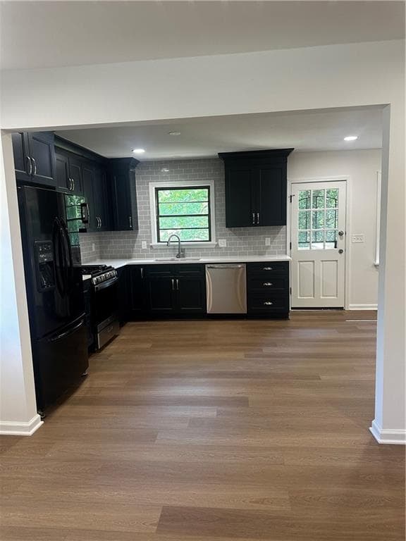 3 bedroom, 2 bathroom, 1,570 sq ft single family residence under contract at 2808 Benjamin E Mays Drive, Atlanta, GA 30311 — photo 2
