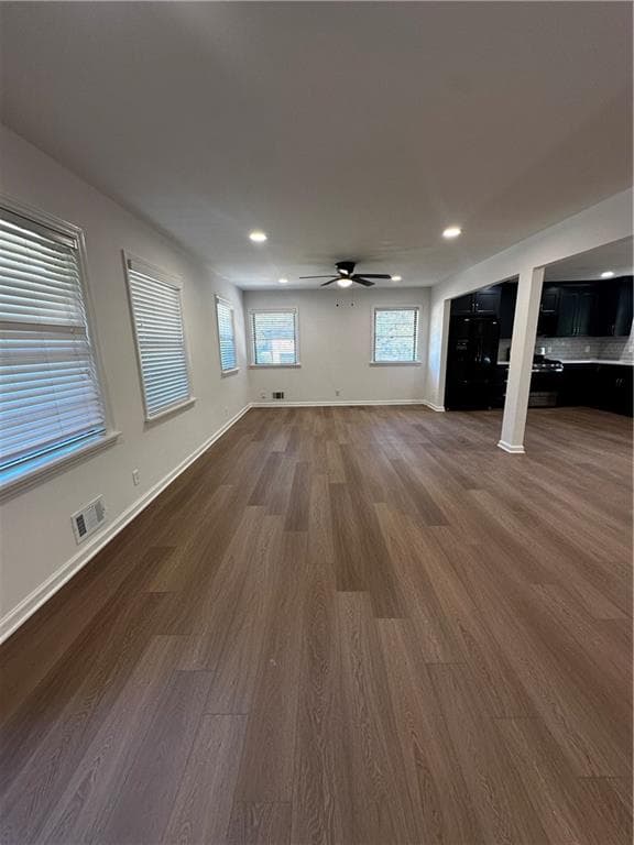 3 bedroom, 2 bathroom, 1,570 sq ft single family residence under contract at 2808 Benjamin E Mays Drive, Atlanta, GA 30311 — photo 3