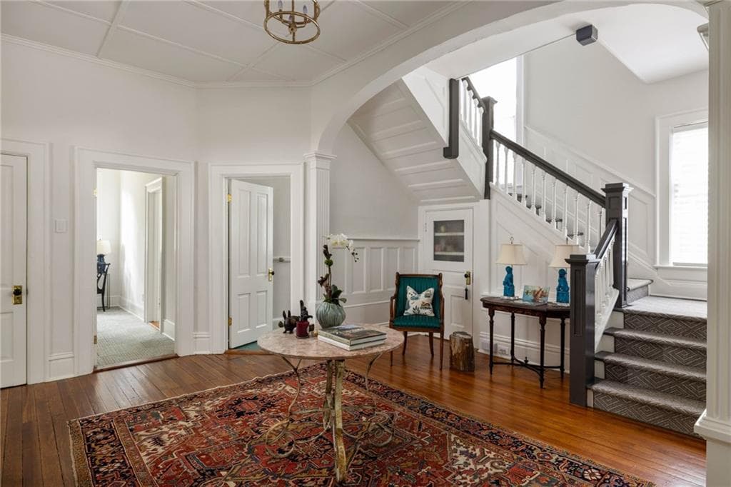 5 bedroom, 3 bathroom, 3,299 sq ft single family residence under contract at 338 Mell Avenue, Atlanta, GA 30307 — photo 8