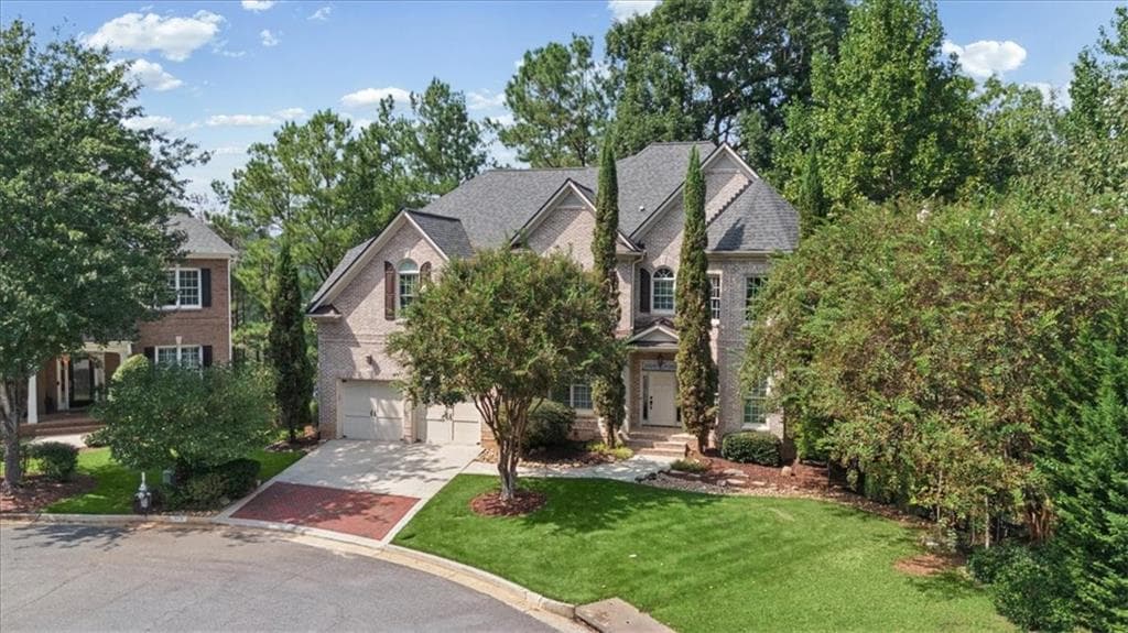 5 bedroom, 6 bathroom, 5,560 sq ft single family residence for sale at 475 Trowgate Lane, Atlanta, GA 30350 — photo 2