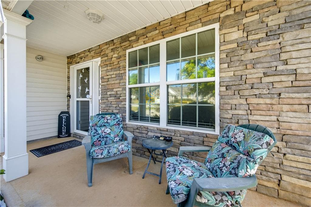 2 bedroom, 2 bathroom, 1,338 sq ft single family residence for sale at 670 Majesty Crossing, Winder, GA 30680 — photo 5