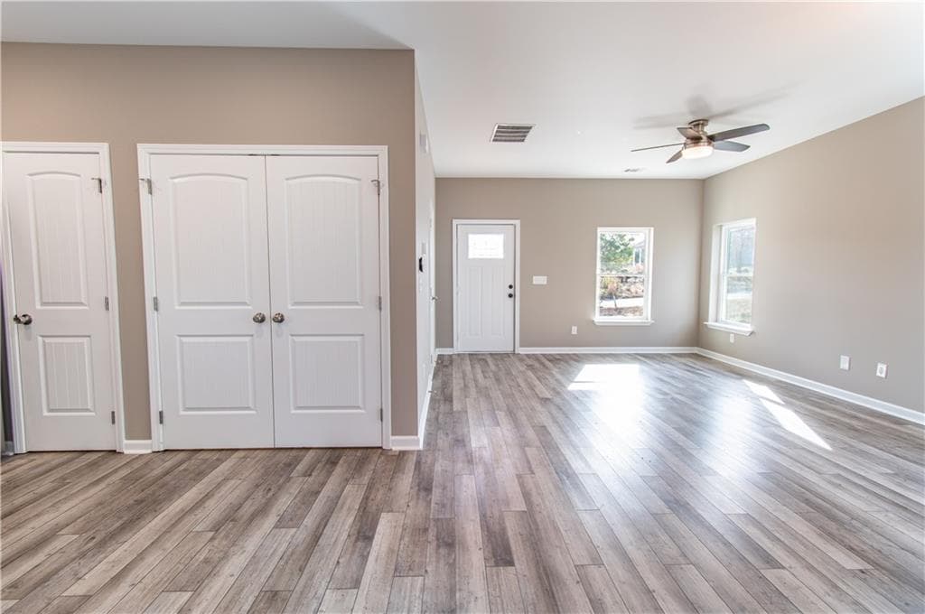 4 bedroom, 4 bathroom, 2,392 sq ft single family residence for rent at 115 Pinto Lane, Fairmount, GA 30139 for $2,650 a month — photo 7