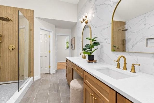 5 bedroom, 3 bathroom, 3,266 sq ft single family residence under contract at 4049 Due West Road, Marietta, GA 30064 — photo 4